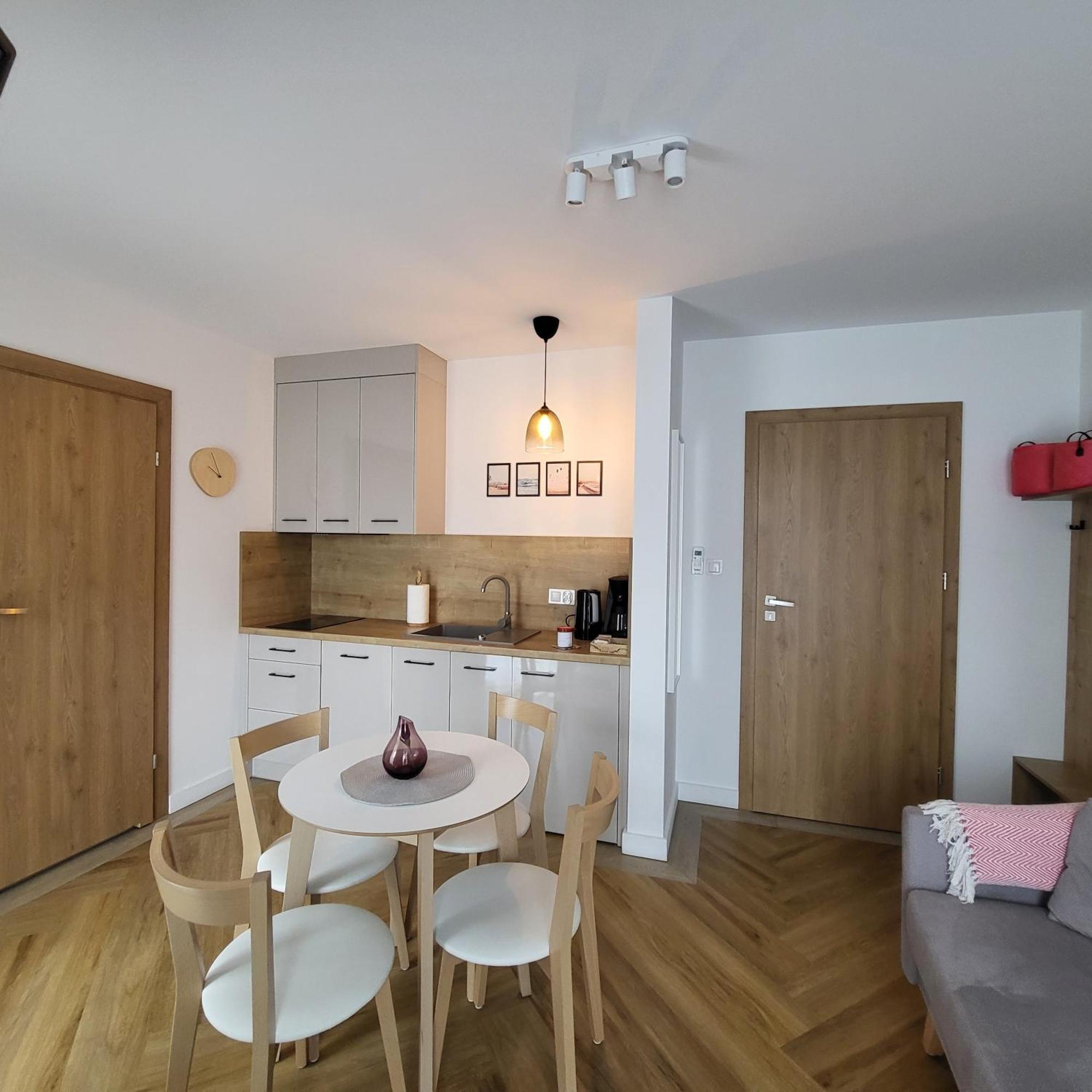 Apartamenty Julia Apartamenty Ozonowane Устроне-Морске Экстерьер фото