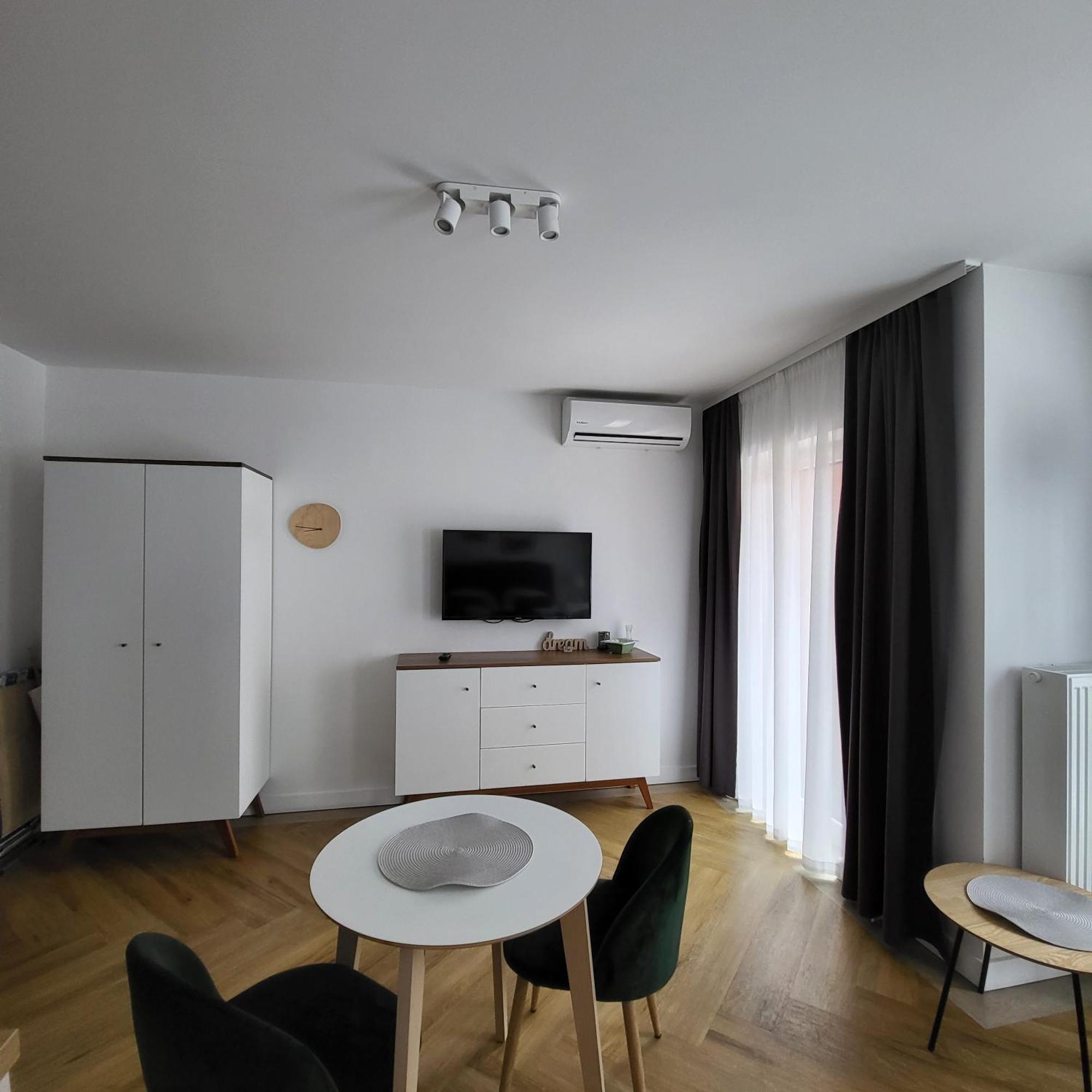 Apartamenty Julia Apartamenty Ozonowane Устроне-Морске Экстерьер фото